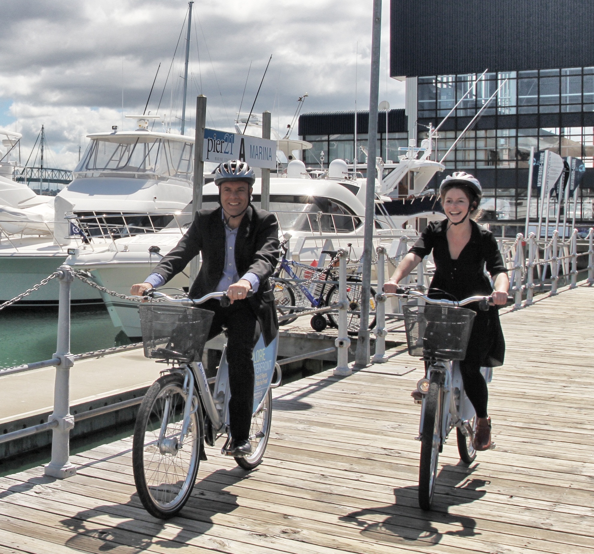 waterfront bike rental